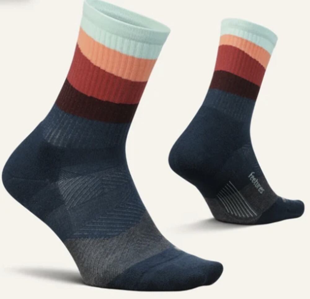 Feetures Unisex Adult's Small Elite Trail Max Cushion Mini Crew Socks B17-12